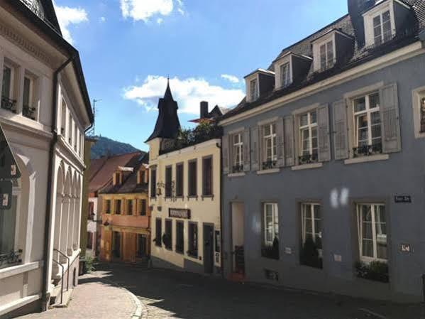 Hotel Rathausgloeckel Baden-Bade Exterior foto